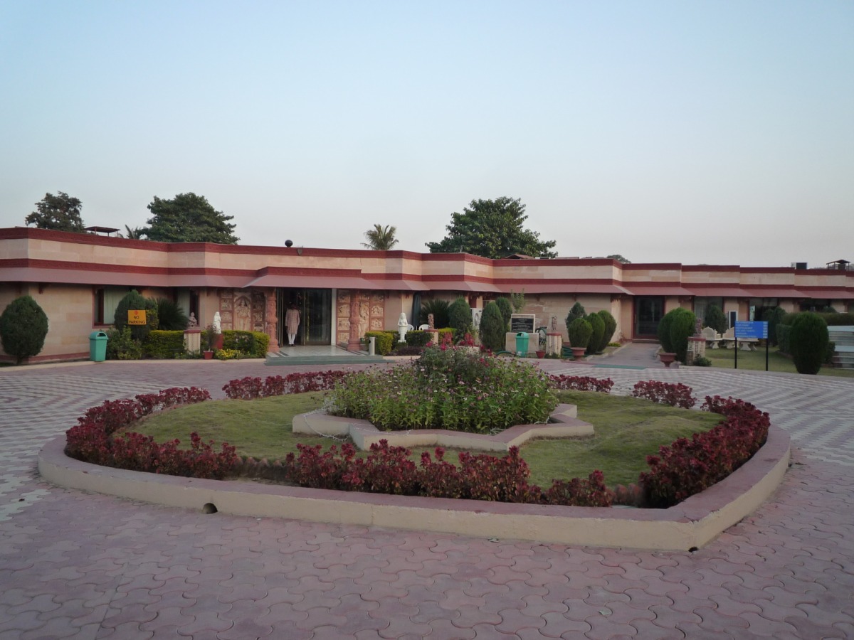 The Orchha Resort04